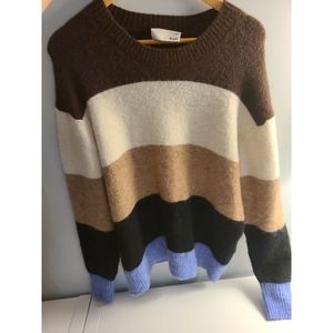 Aritzia Sweater (Wilfred Free)